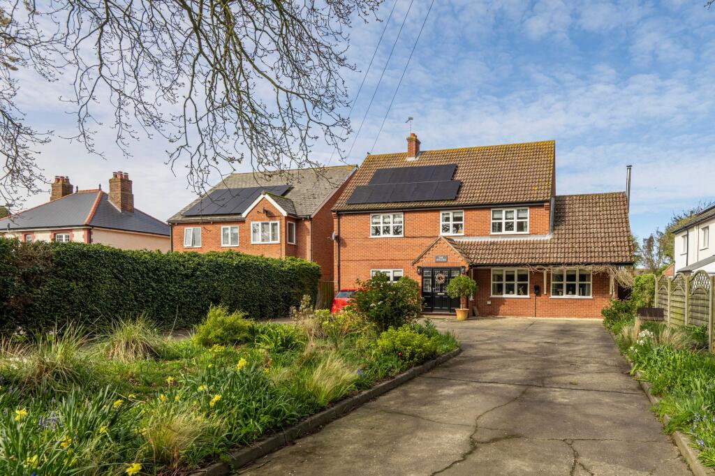 Main image of property: Kings Loke, Hemsby