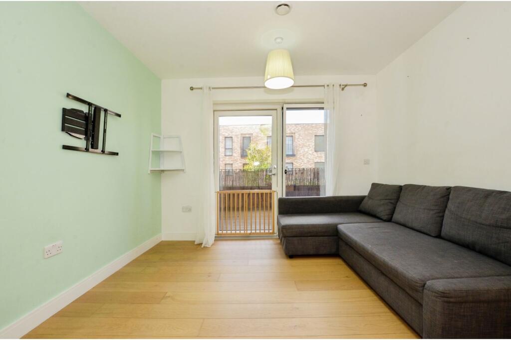 Main image of property: Edgware Road, London, NW9
