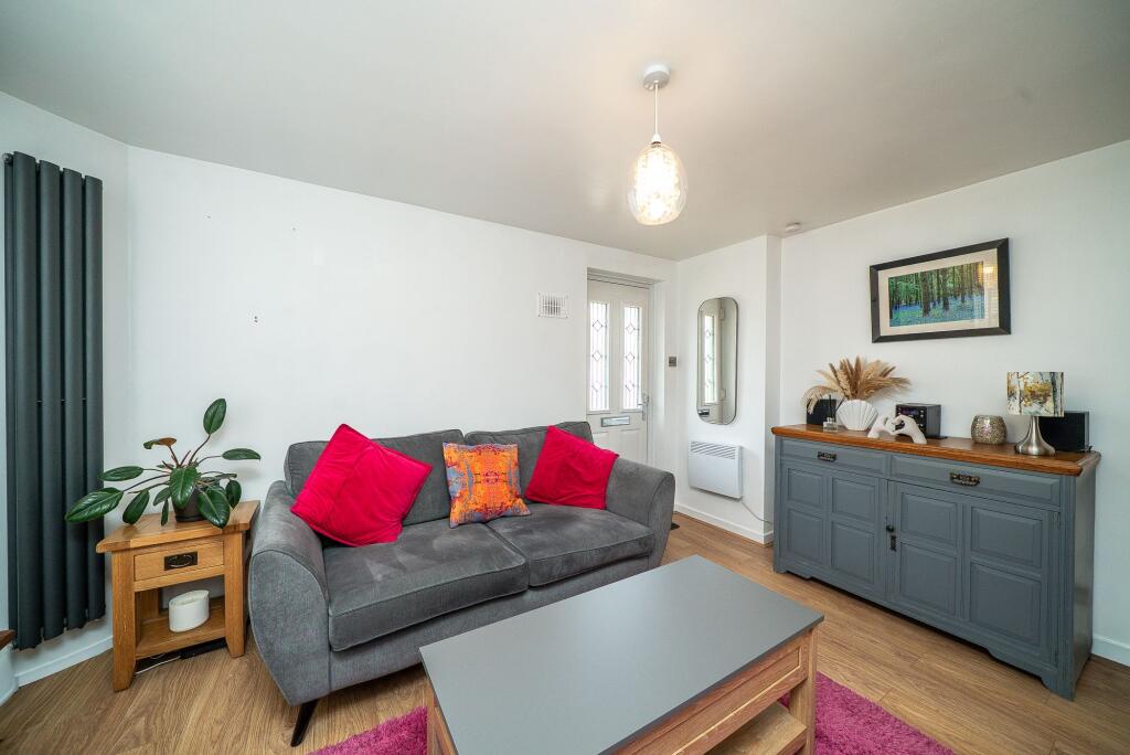 Additional image 5 of High Street, Markyate, AL3