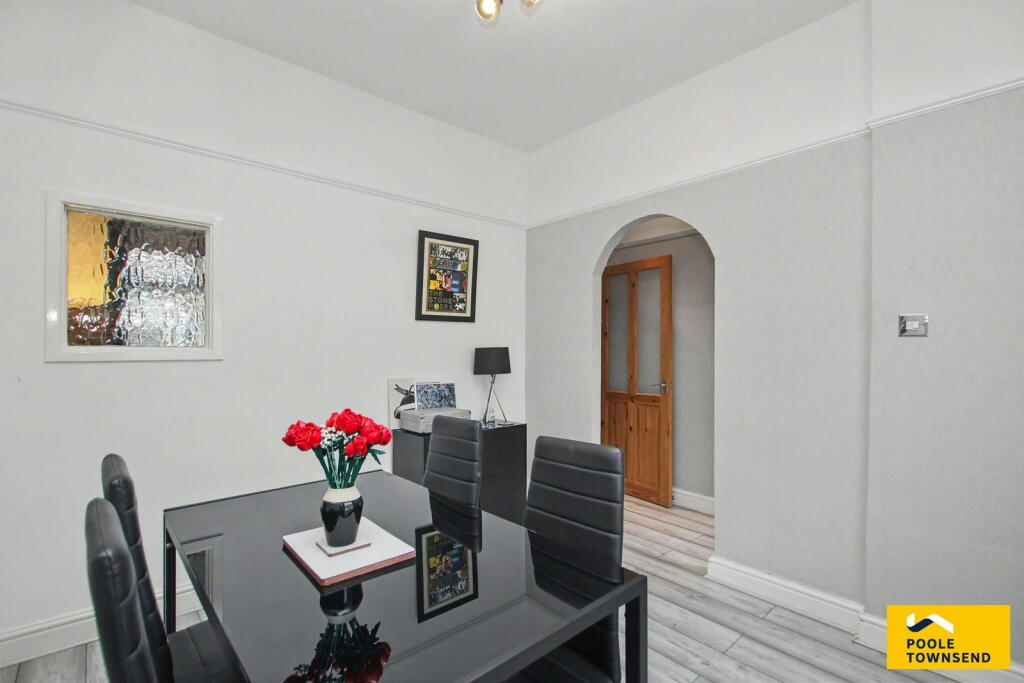 Queen Street, Barrow-in-furness, LA14 5NX photo 3