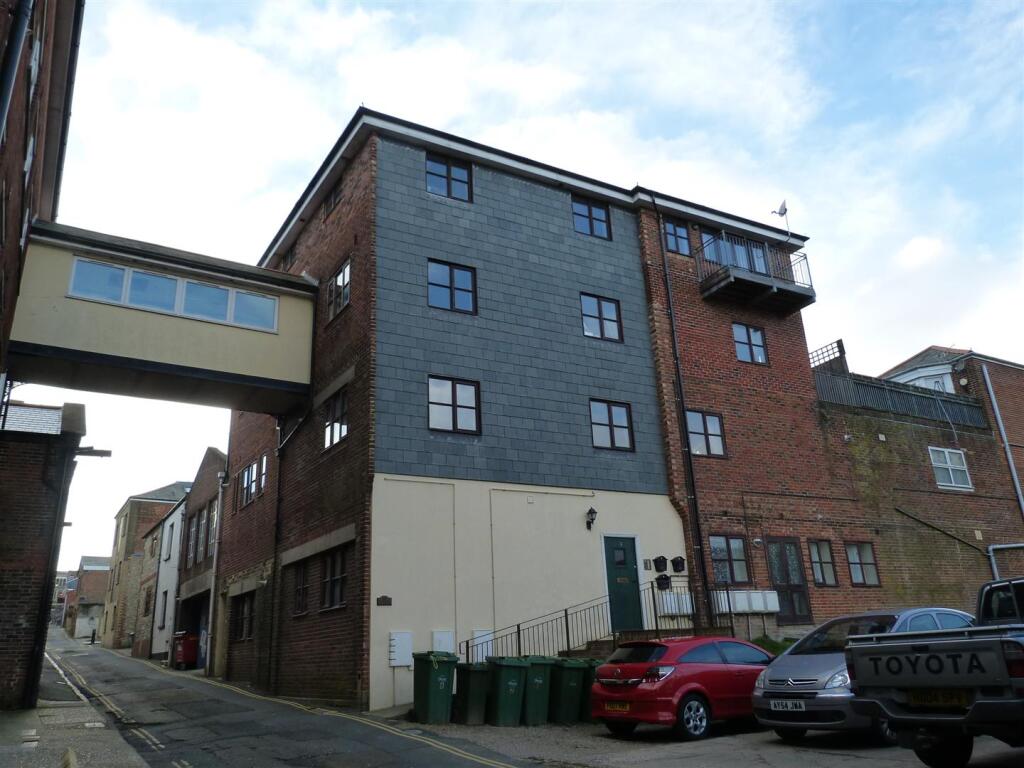 Main image of property: Keats House, Ryde