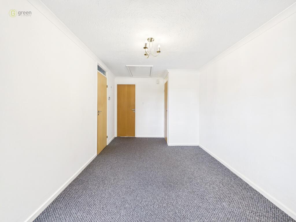 Newhall Farm Close, Sutton Coldfield, B76 photo 3