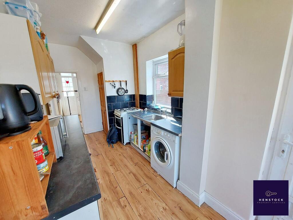 Greenway, Alkrington, Middleton, Manchester, M24 photo 4