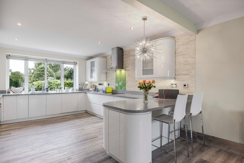 House in Hankerton, Wiltshire - View 2