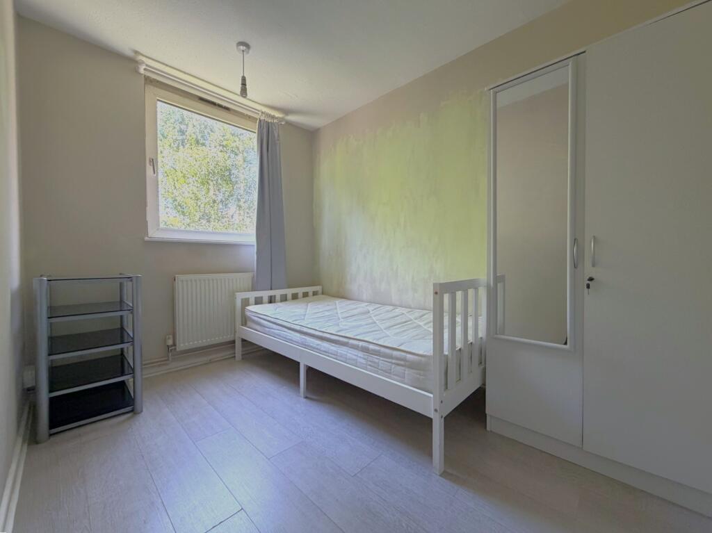 Main image of property: Evenwood Close, Putney