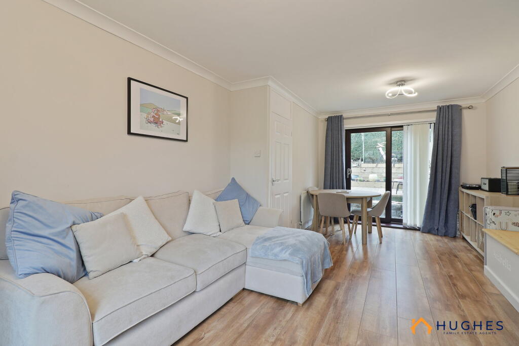 House in Sheffield - View 5