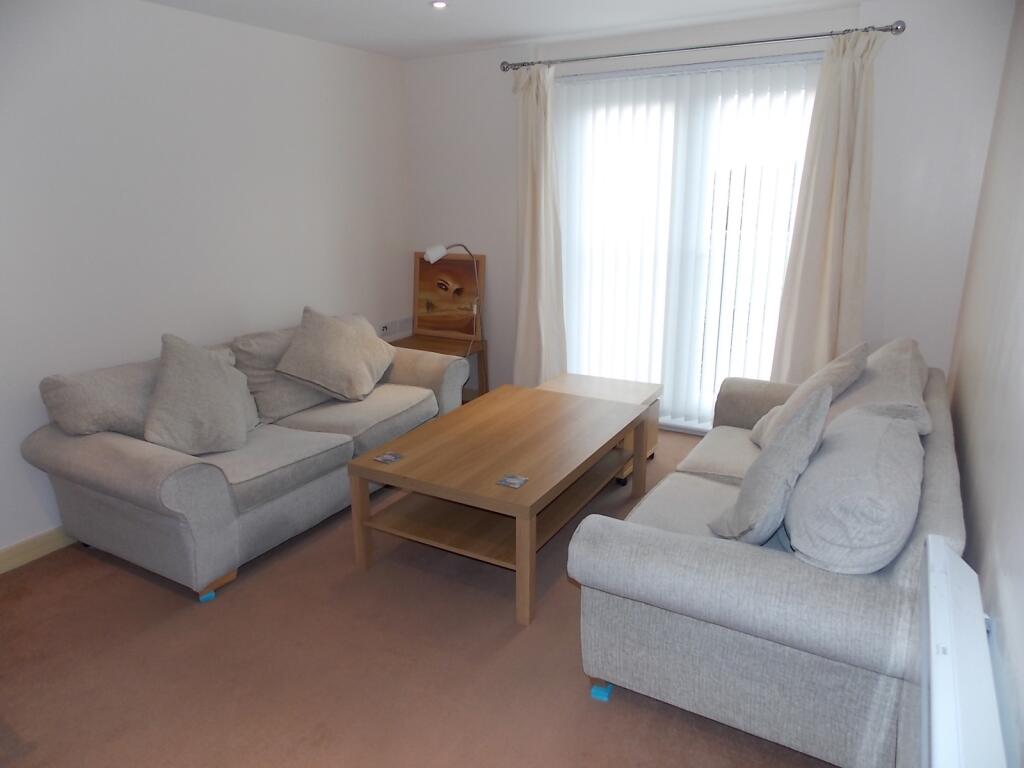 Apartment in Newcastle upon Tyne, South Gosforth - View 2