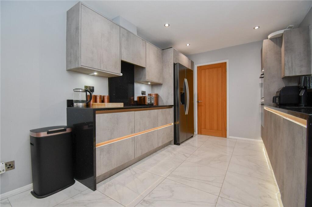 Weybourne Close, Upton, Wirral - View 5