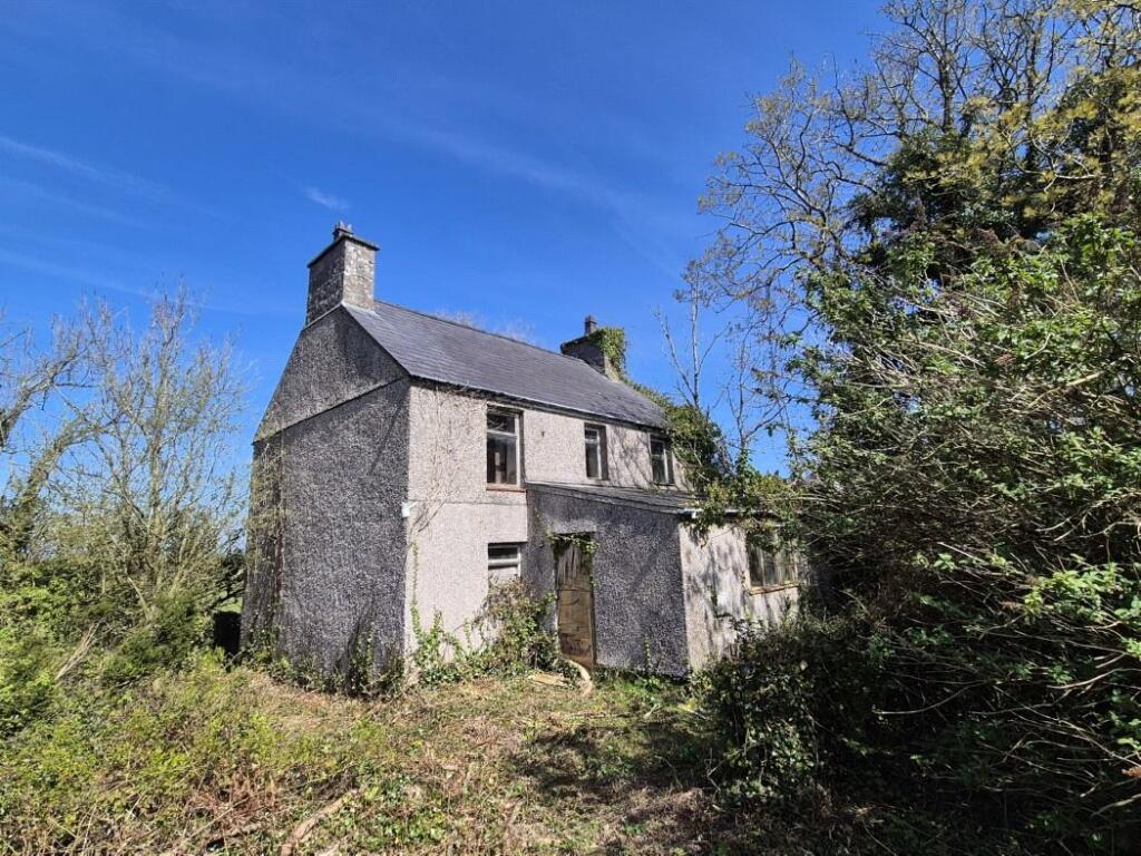 Main image of property: Bryn Erw, Tynygongl, Anglesey, LL74