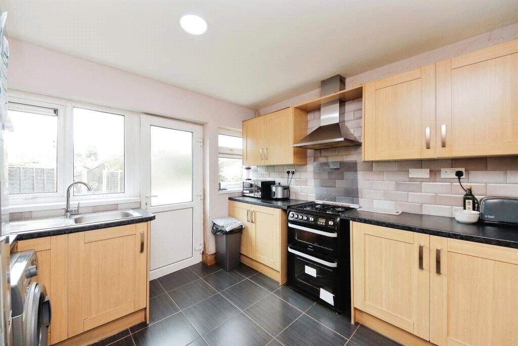Selby Grove, Birmingham, West Midlands, B13 photo 4