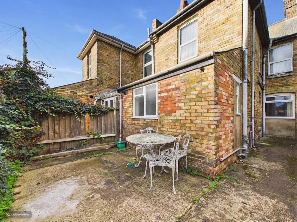 Property photo 8