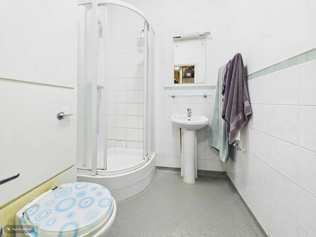 Apartment in Swansea - View 5