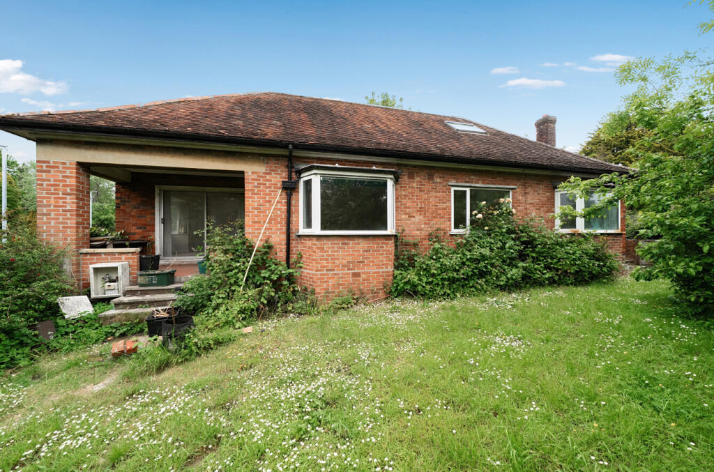 House in Bath - View 2