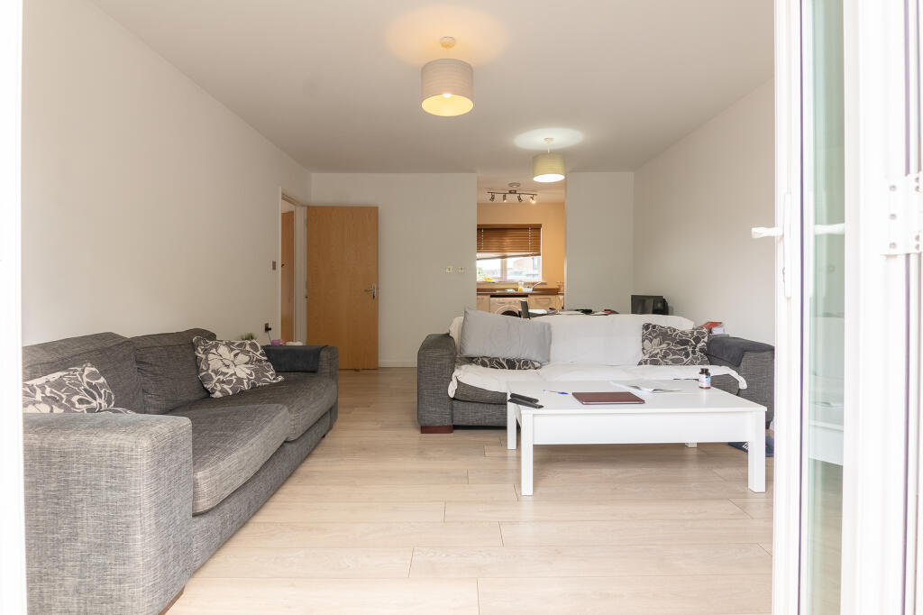 Apartment in Coventry, West Midlands - View 2