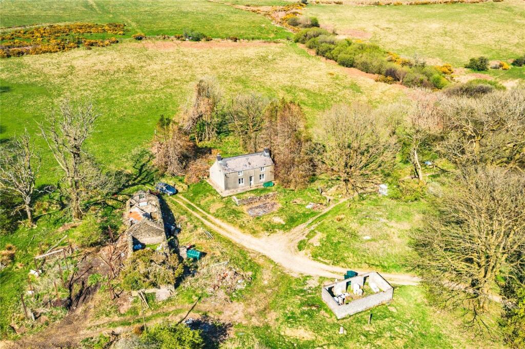 2-bed detached on Crymych, Pembrokeshire, SA41, £450,000