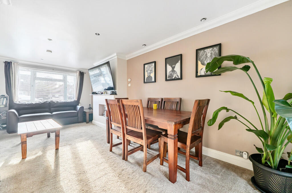 House in Reading - View 5