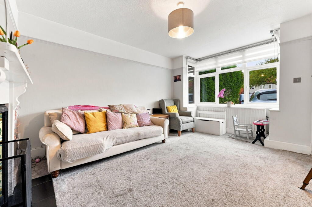 House in Nottingham - View 4