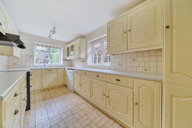 Tanners Lane, Eynsham photo 4