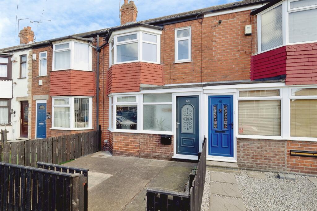 Main image of property: Lamorna Avenue, Hull