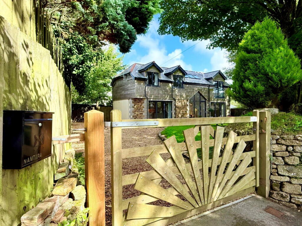 Main image of property: Mabe Burnthouse