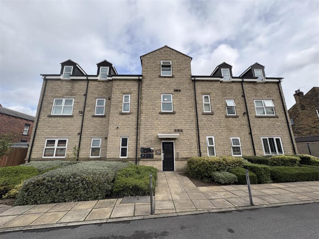 Main image of property: Heathcliffe Court, Bruntcliffe Road, Morley