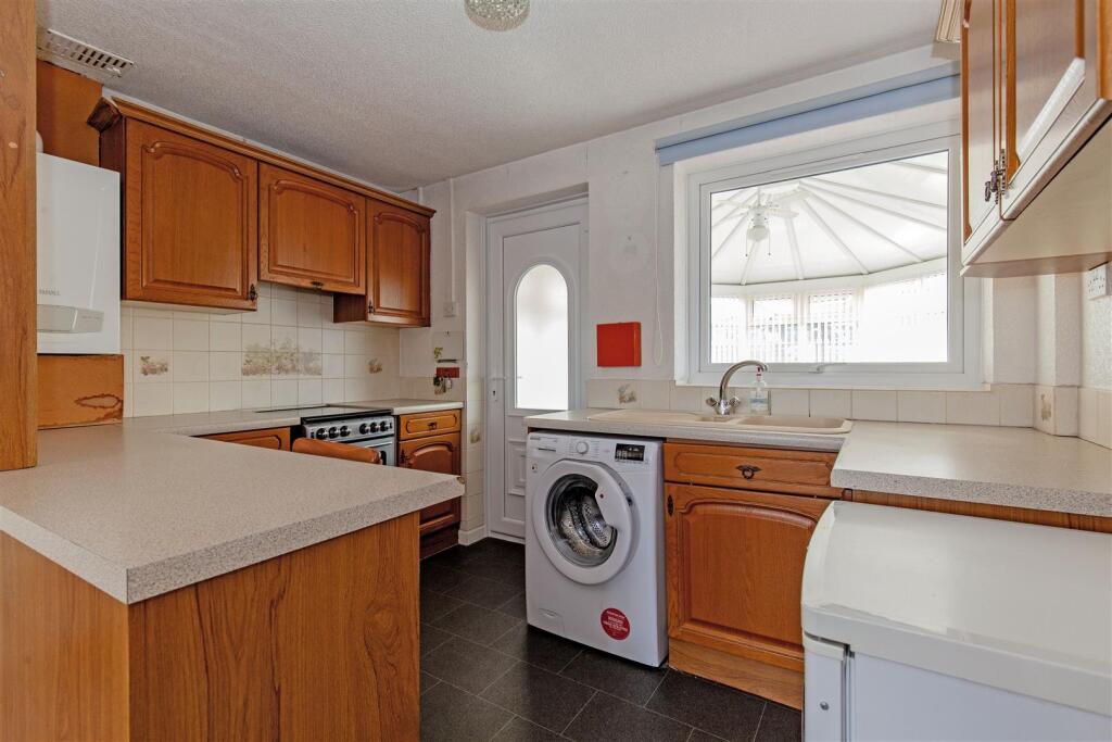 House in Bolsover, Pinxton - View 2