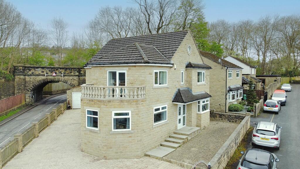 Main image of property: Windhill Old Road Thackley