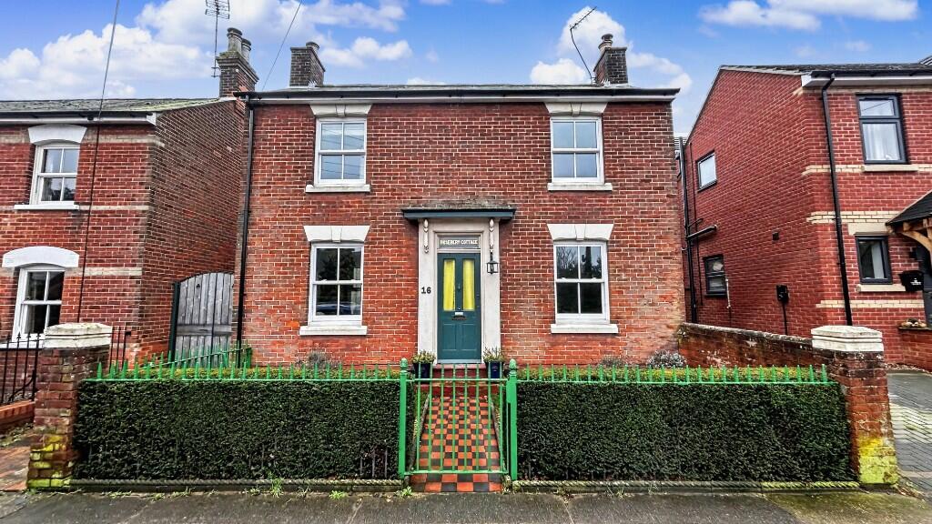 Main image of property: Halstead Road, Lexden, Colchester, Essex, CO3