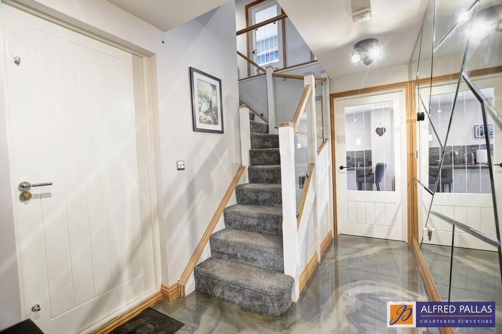Redmill Close, South Bents photo 2