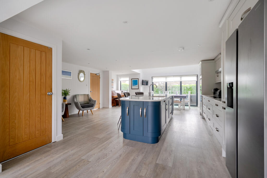 House in Chichester, West Wittering - View 4