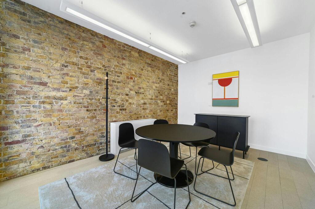 MD-BC-67-71ShoreditchHighStreet-18.JPG