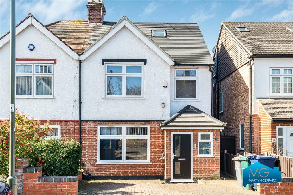 Main image of property: Courthouse Gardens, Finchley, London, N3