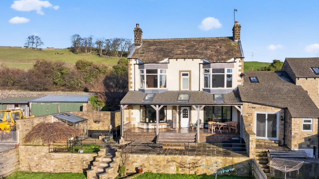 Main image of property: Keighley Road, Bradley, Keighley, North Yorkshire, BD20