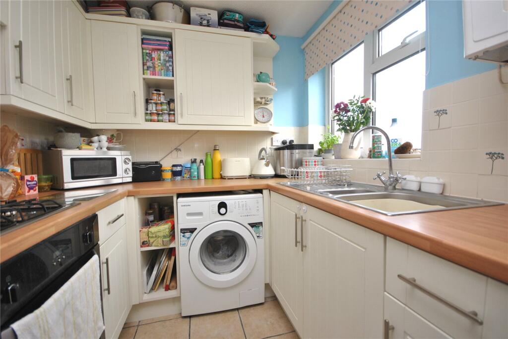 House in Somerset, Milborne Port - View 3