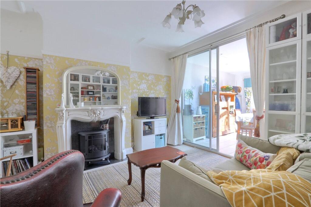 Kirkleatham Lane, Redcar, TS10 - View 5