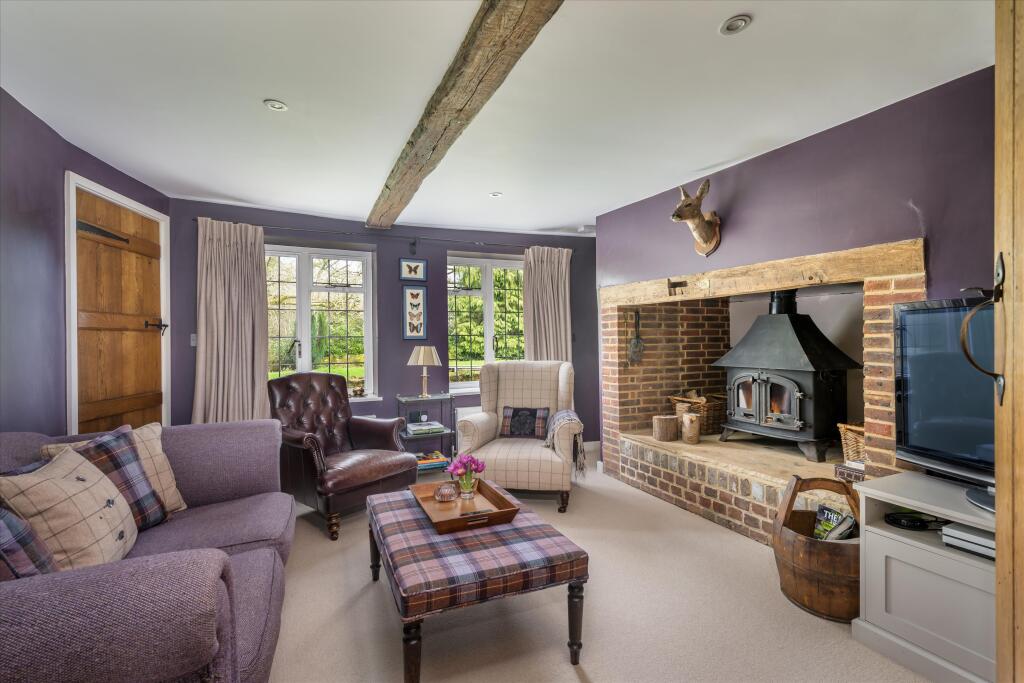 House in Guildford - View 5