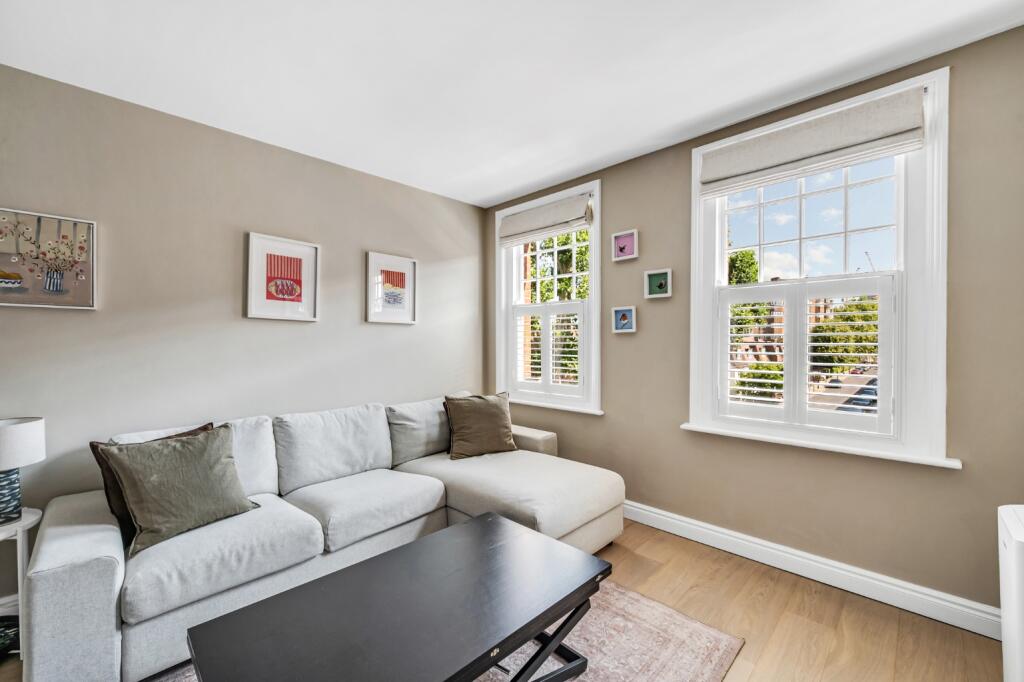 Apartment in London, West Kensington - View 5