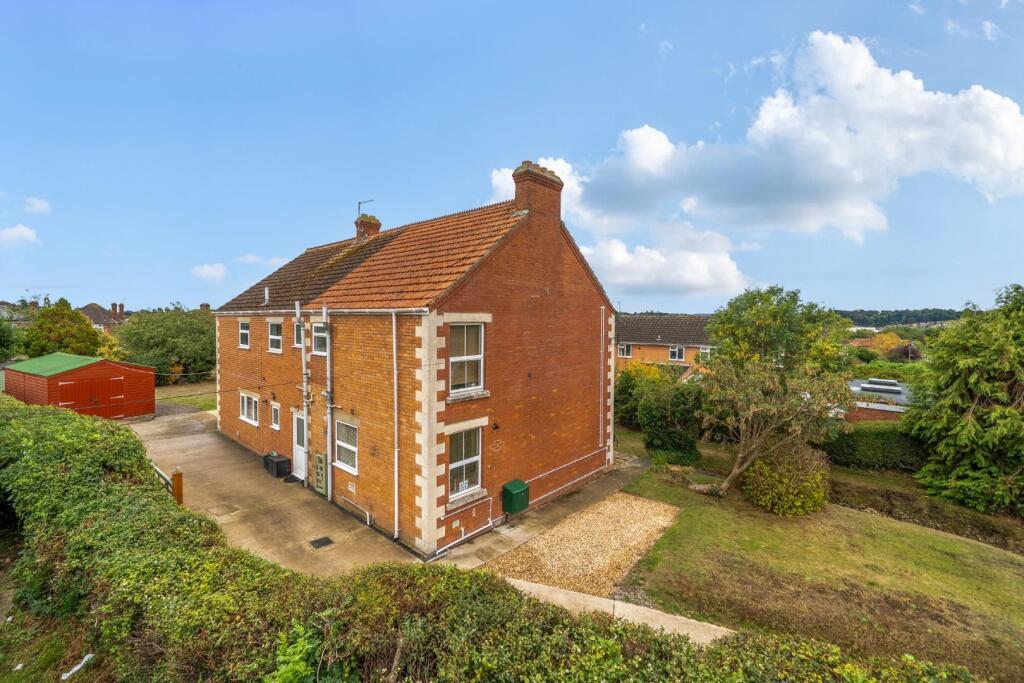 Larkhill Road, Yeovil