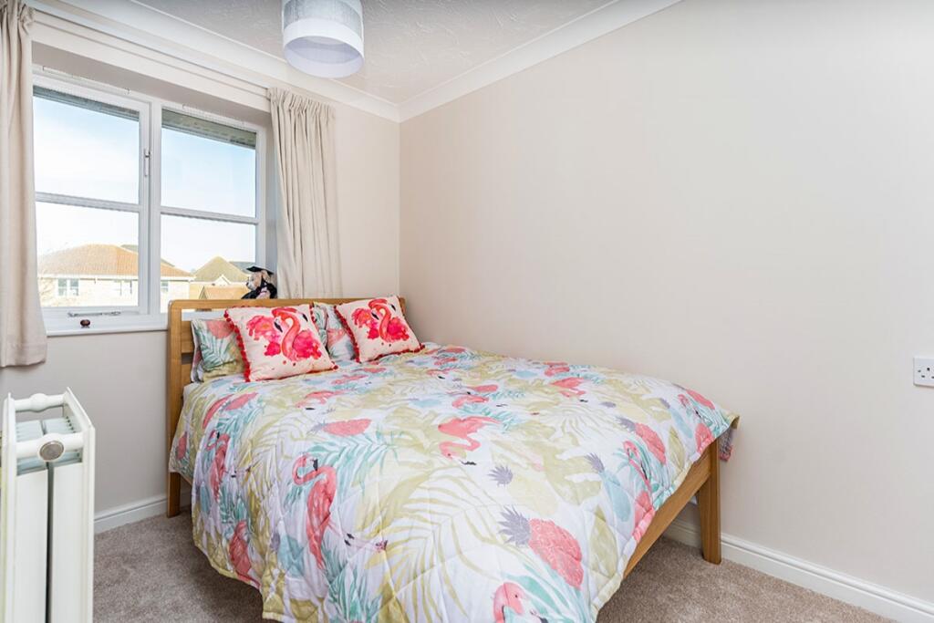 Apartment in Rochester - View 5