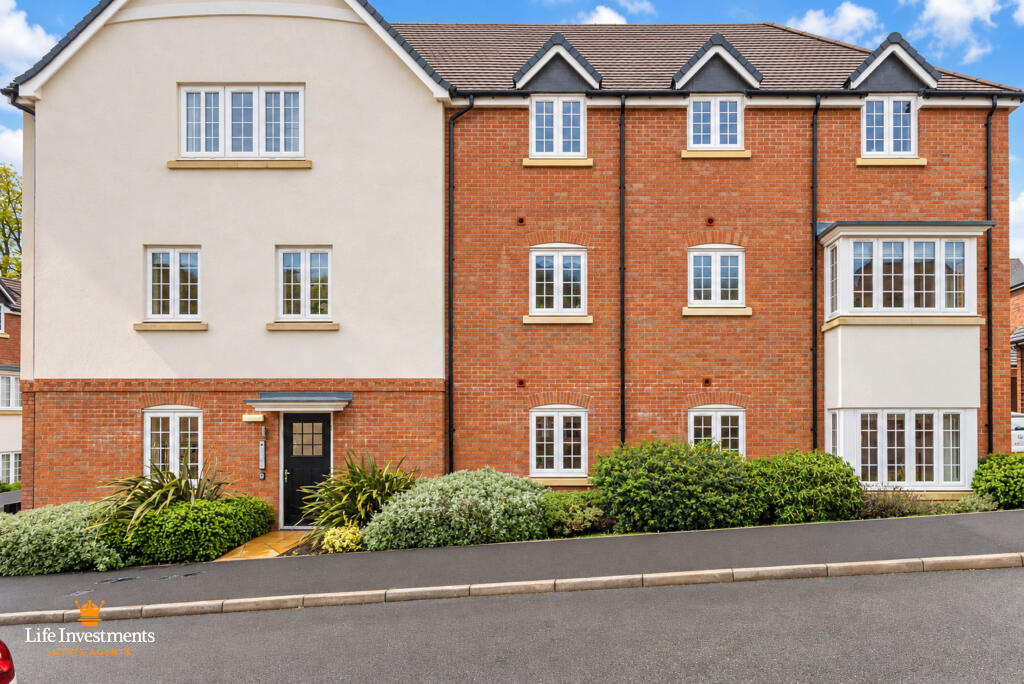Main image of property: Lime House, Magnolia Avenue, Rugby, Warwickshire