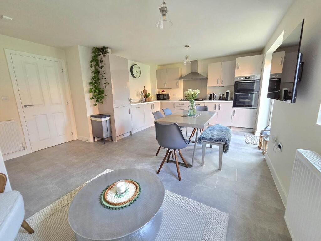 House in Hemel Hempstead - View 2