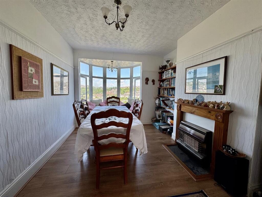 House in Plymouth - View 4