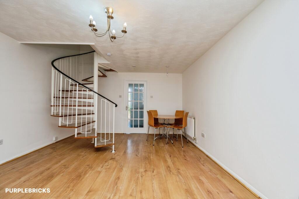 House in Worcester - More