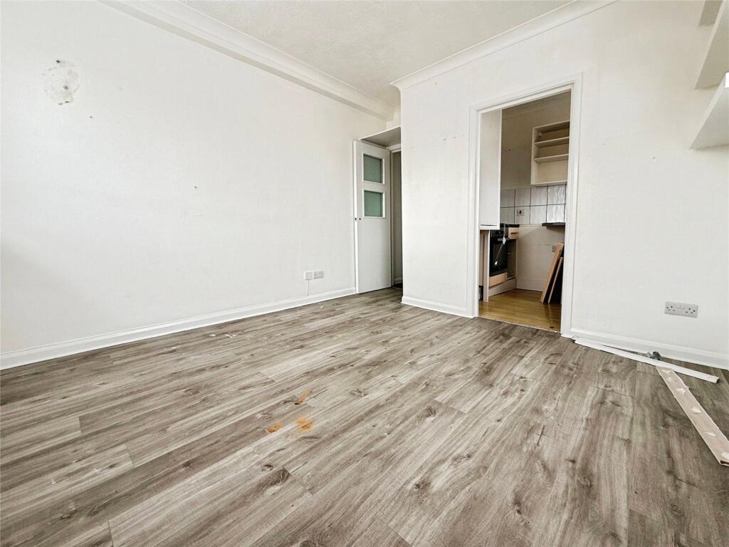 Rowlands Road, Worthing, West Sussex photo 2