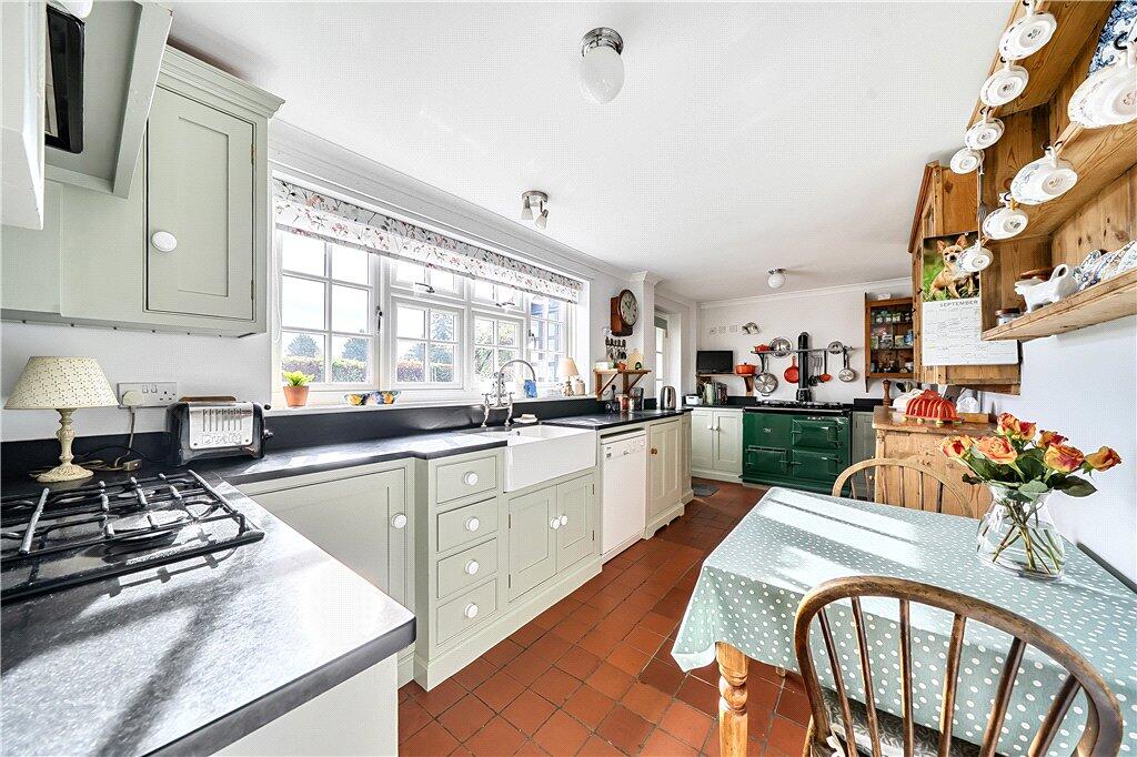 House in Southampton - View 4