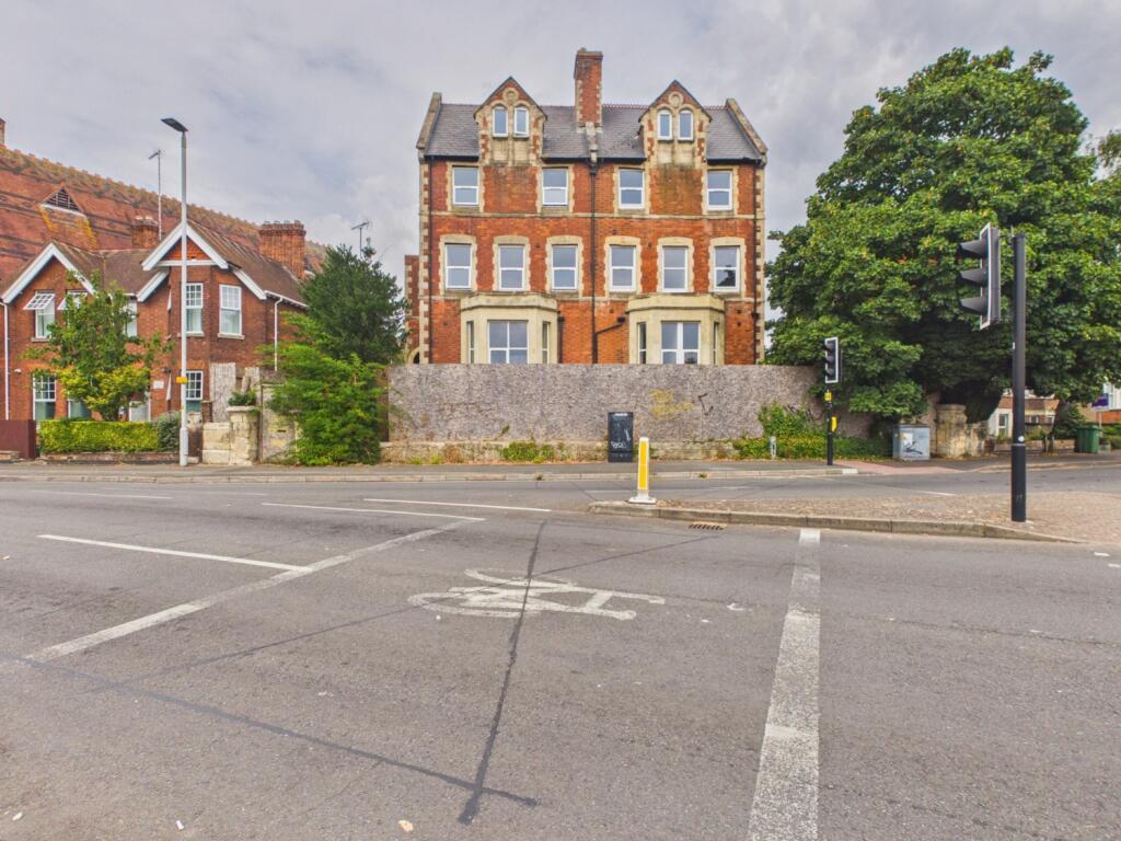 House in Gloucester, Kings Barton