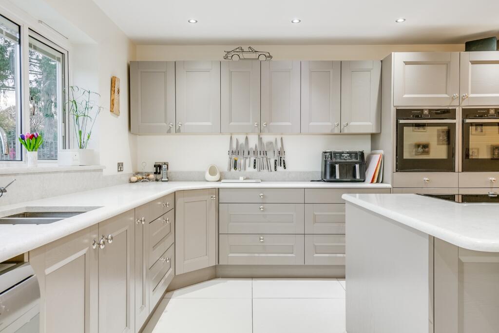 Additional image 10 of Burnham Green Road, Welwyn, Hertfordshire, AL6