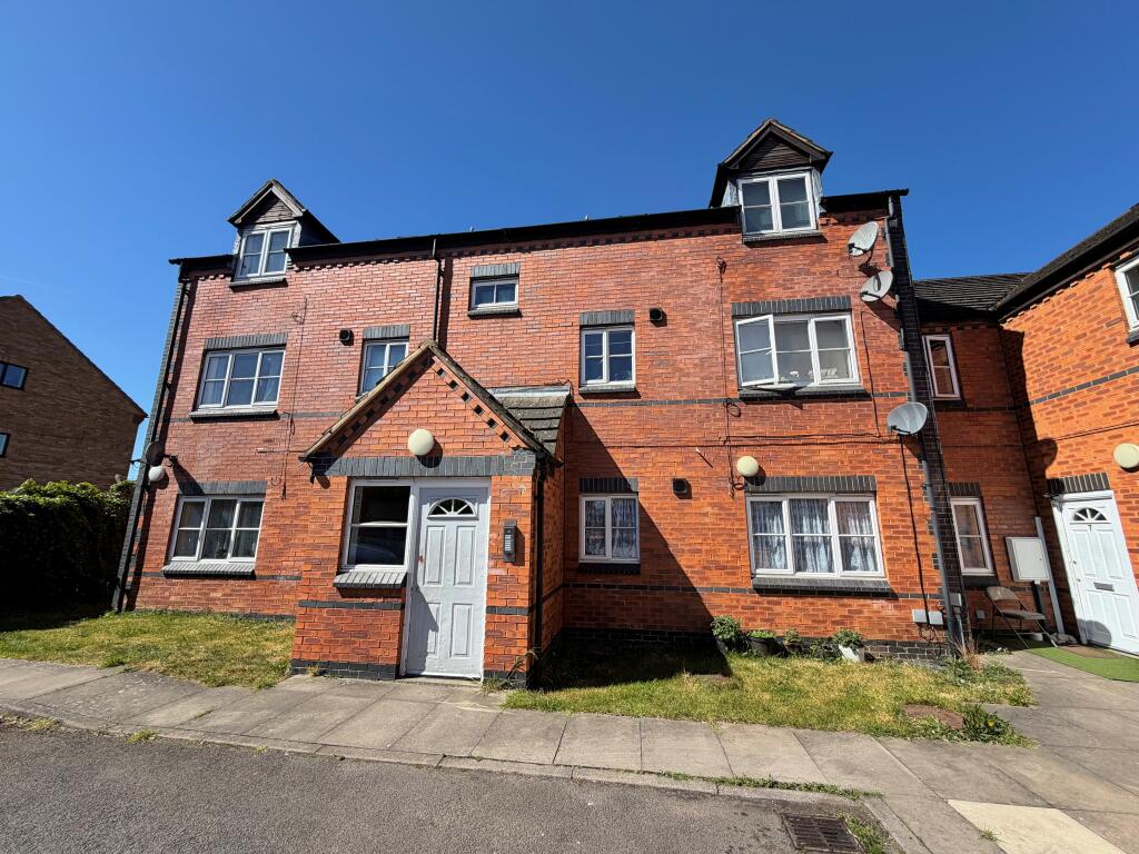 Main image of property: Westleigh close, Abington