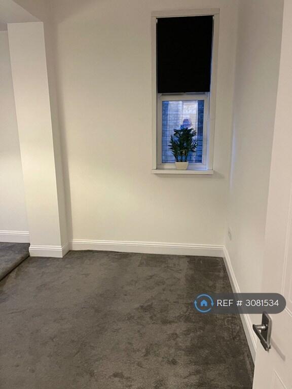 Apartment in Portsmouth - View 5