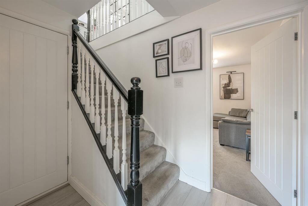 House in Dudley, West Midlands - View 2
